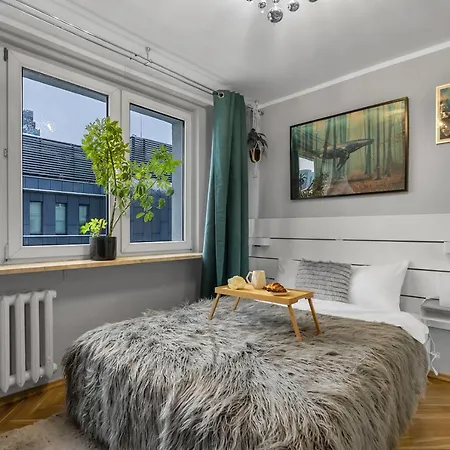 2-bedroom - Balcony, View, Location - By Rentujemy Apartment Warsaw